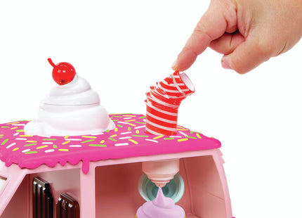 EAN 0035051541073 - MGA Entertainment Yummiland Lipgloss Truck Tráiler de juguete imagen 2