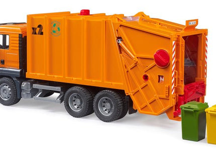 EAN 4001702037604 - BRUDER MAN TGS Garbage Truck imagen 3
