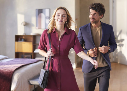 EAN 8710103931232 - Philips 8000 series GC801/10 vaporizador para ropa 0,23 L 1600 W Rosa, Blanco imagen 10