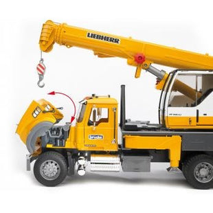 Bruder Camion Mack Con Grua Liebherr - Escala 1:16 02818