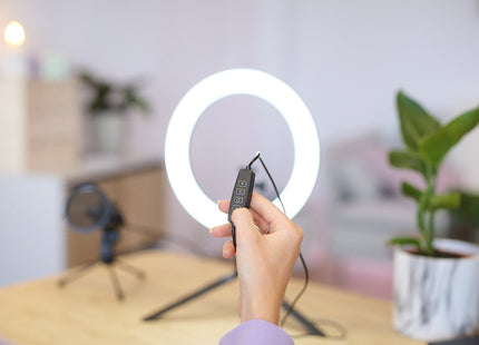 Aro De Luz Profesional + Pantalla Trust Maku+ Incluye Pantalla Verde