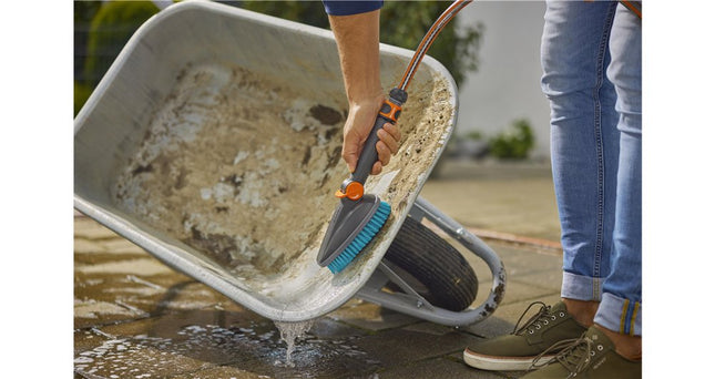 Gardena Cepillo De Mano Cleansystem M Duro Gris/Turquesa, Banda De Plástico Suave En Todo El Perímetro 18846-20