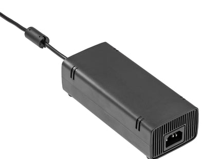 EAN 5901720138392 - Akyga AK-PD-13 adaptador e inversor de corriente Interior 135 W Negro imagen 3
