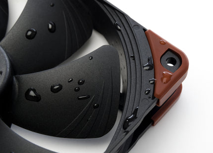 Noctua Nf-A14 Industrialppc-2000 Ip67 Pwm Ventilador 14 Cm Negro, Marrón