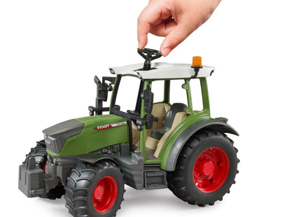 Tractor Bruder Fendt Vario 211, 02180