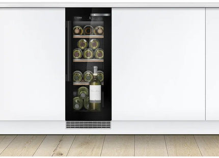Serie Bosch Hogar Kuw20vhf0  6, Refrigerador Para Vinos Negro Kuw20vhf0