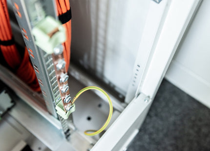 EAN 4016032142027 - Digitus DN-19 EARTH toma de tierra (hardware) Multicolor imagen 3