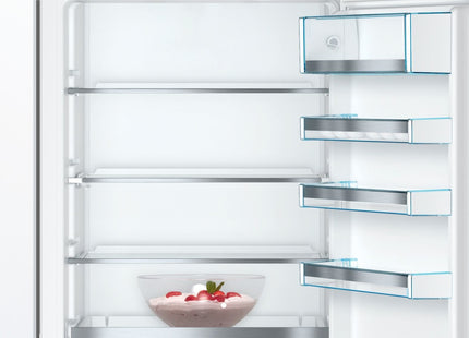 !Kis87afe0 Bosch         Fridge-Freezer