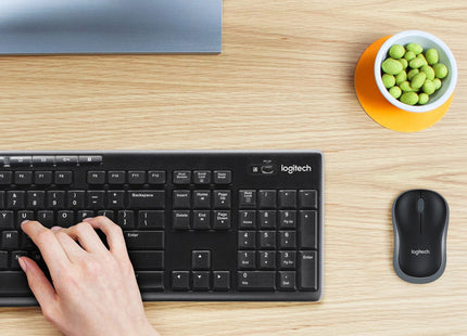 EAN 5099206039155 - Logitech 920-004509 teclado Ratón incluido Hogar USB QWERTY Internacional de EE.UU. Negro imagen 2