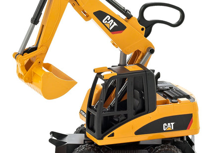 EAN 4001702024451 - BRUDER CAT Wheel excavator imagen 1