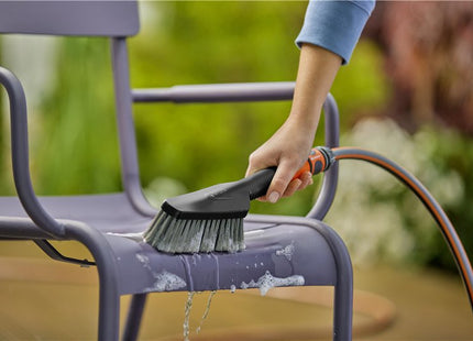 Gardena Set De Lavado Cleansystem Con Cepillo De Mano S Suave, Cepillo Gris, Incluye 10 Barras De Jabón 18860-20