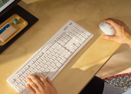 EAN 5099206092594 - Logitech 920-009824 teclado Ratón incluido Oficina RF inalámbrico QWERTY Inglés Blanco imagen 3