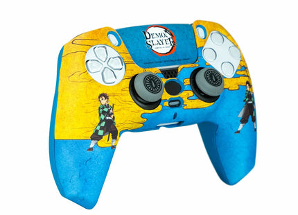 Fr-Tec Demon Slayer Kimetsu No Yaiba Tanjiro Kamado Pack Para Mando Ps5 De Carcasa Rigida + Grips + Sticker Para