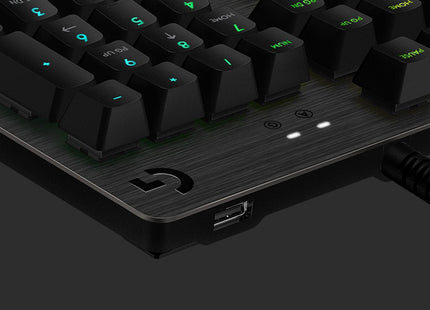 Teclado Inglés Logitech G G512 Carbon Lightsync Rgb Mechanical Gaming Keyboard With Gx Red Switches Usb Carbono