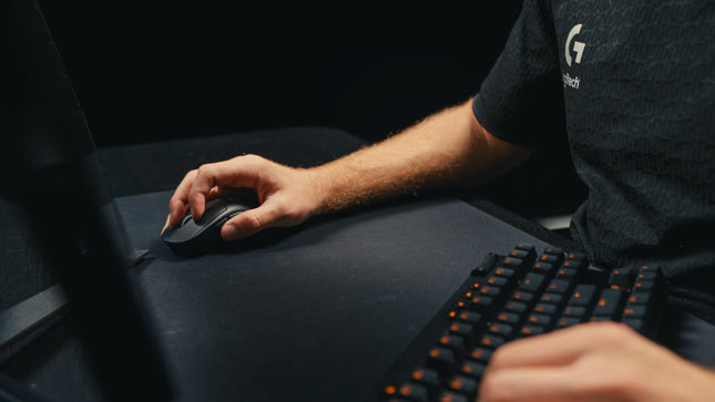 Raton Logitech G Pro X Superlight 2 Dex Juego Mano Derecha Rf Wireless + Usb Type-A Óptico 44000 Dpi